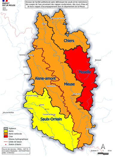 Sur la zone Moselle, l’abreuvement des bovins dans les cours d’eau et l’irrigation des cultures par aspersion ou par système localisé, sont soumis à autorisation. Crédit : préfécture.