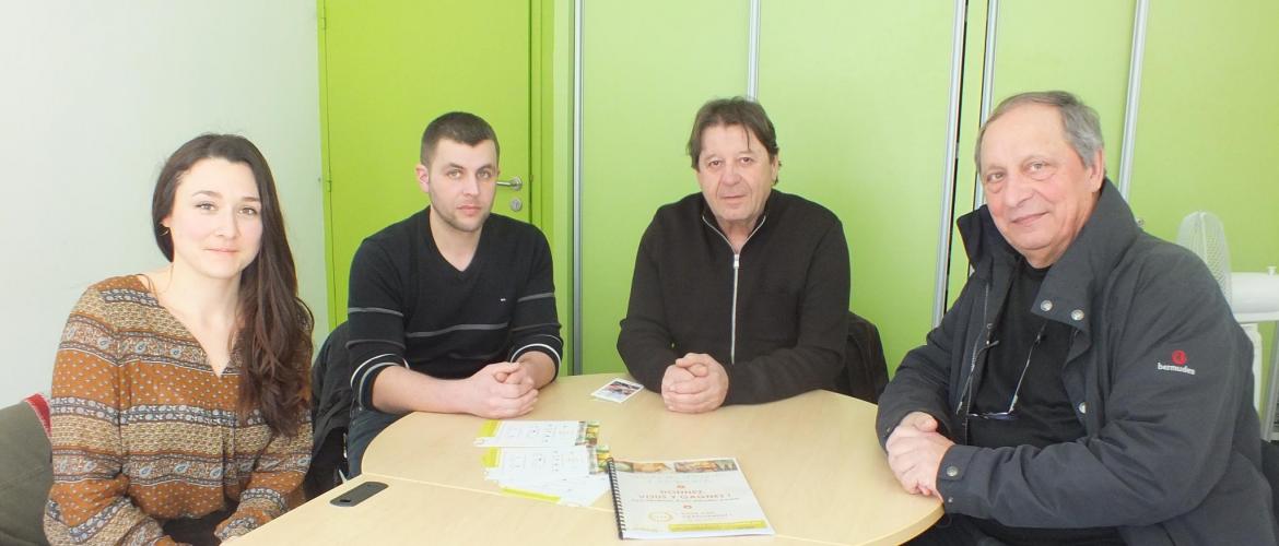 Les deux ambassadeurs meusiens, Guillaume Louppe et Gérard Lepage (2e et 4e de g. à d.). Photo : A. H. Les deux ambassadeurs meusiens, Guillaume Louppe et Gérard Lepage (2e et 4e de g. à d.). Photo : A. H.